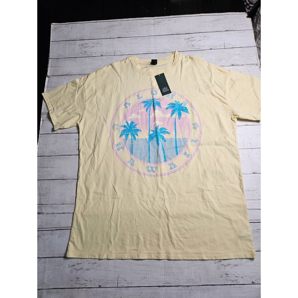 Wild Fable Aloha Hawaii Graphic T-Shirt Yellow Palm Tree Oversized Medium NWT